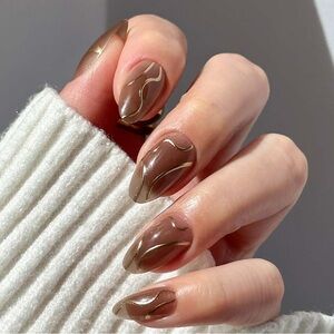 NWT Golden Cup Glamnetic Nail Set